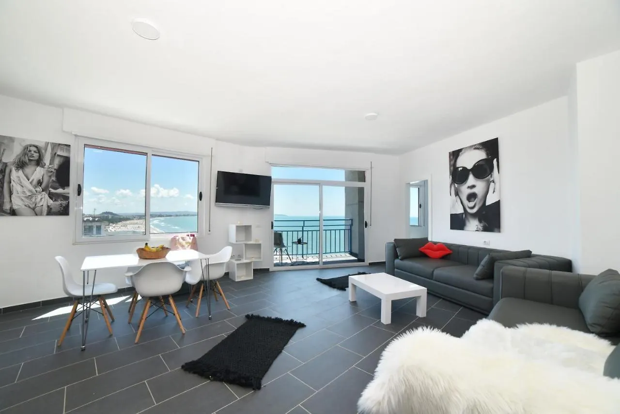 Апартаменты Beachfront Marilyn Дуррес