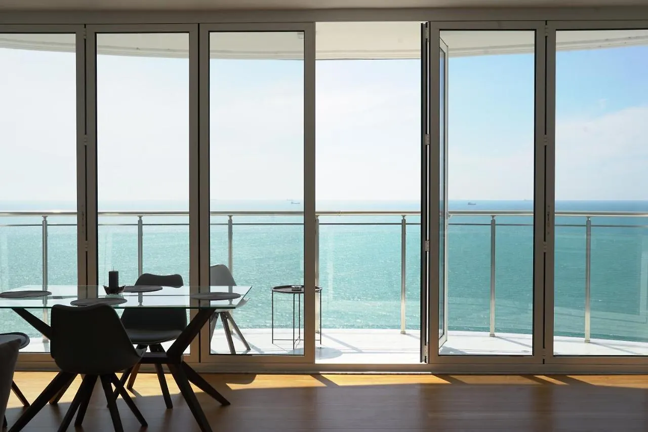 Beachfront Marilyn Durres Apartment