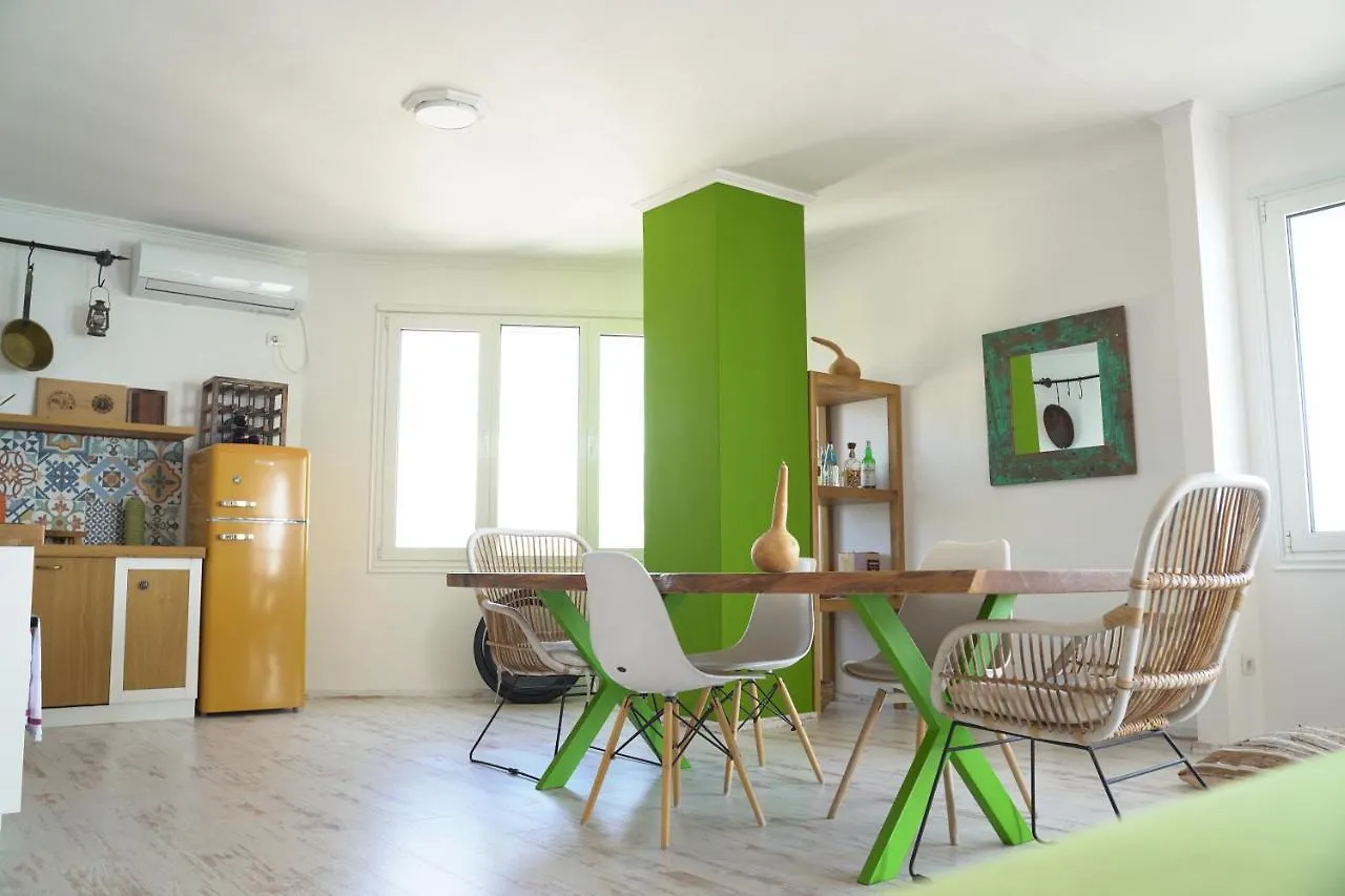 Apartment Beach Front Marilyn Durrës