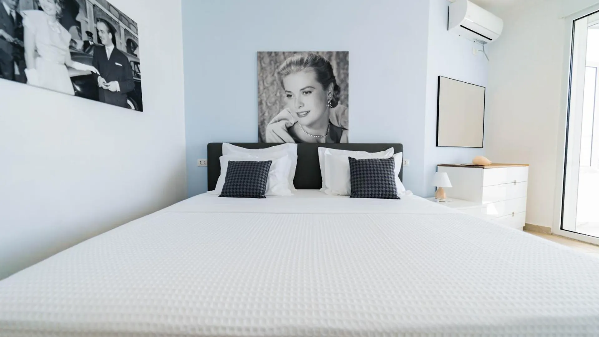 Apartment Beachfront Marilyn Durres Albania