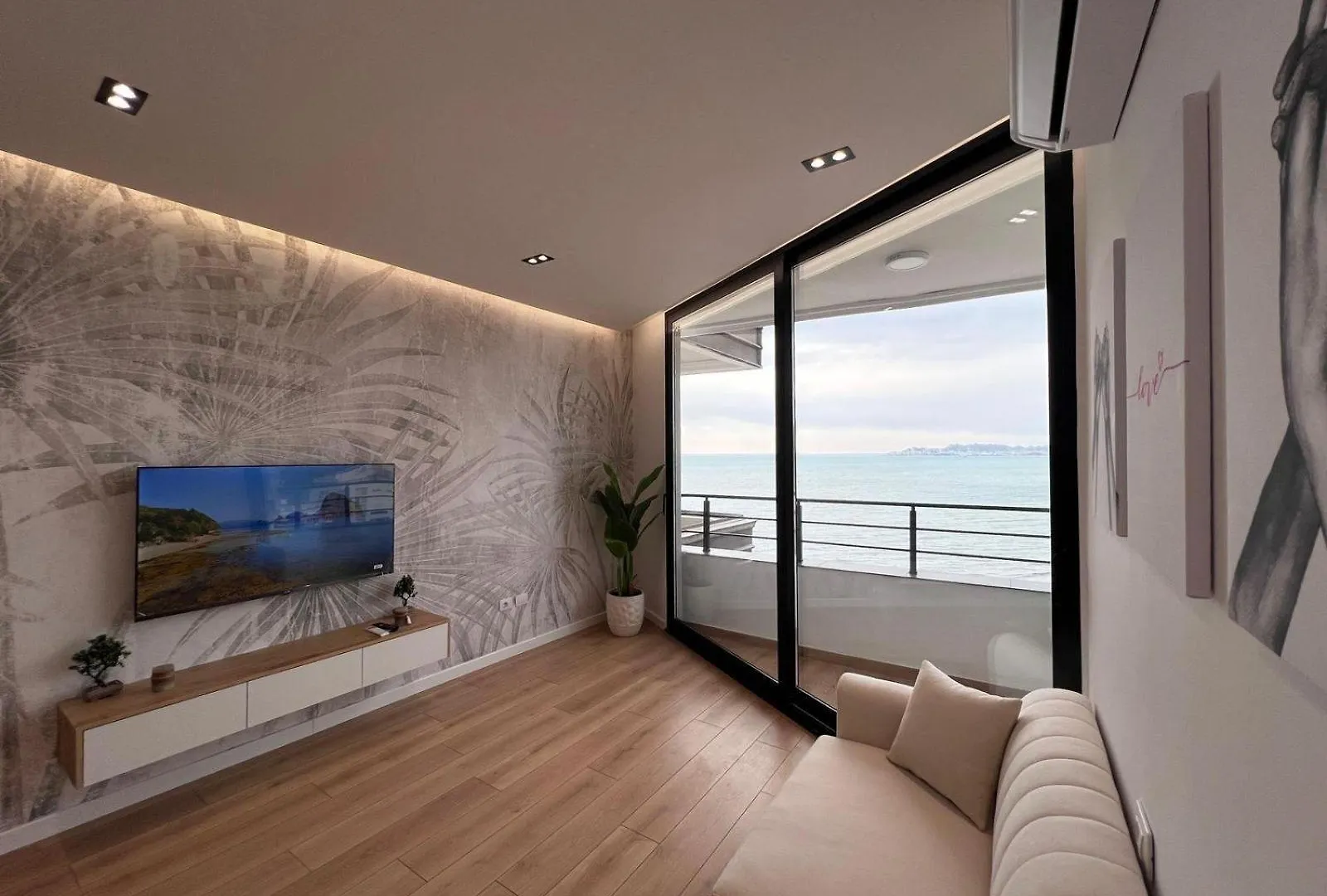 Apartment Beach Front Marilyn Durrës Albanien