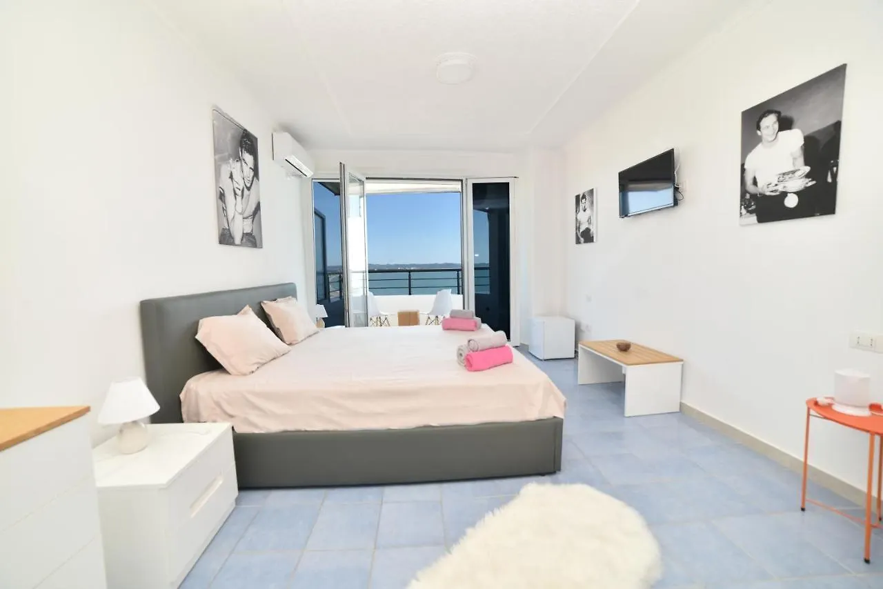 Апартаменты Beachfront Marilyn Дуррес Албания